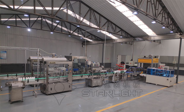 星火油料定量灌裝機設(shè)備展示