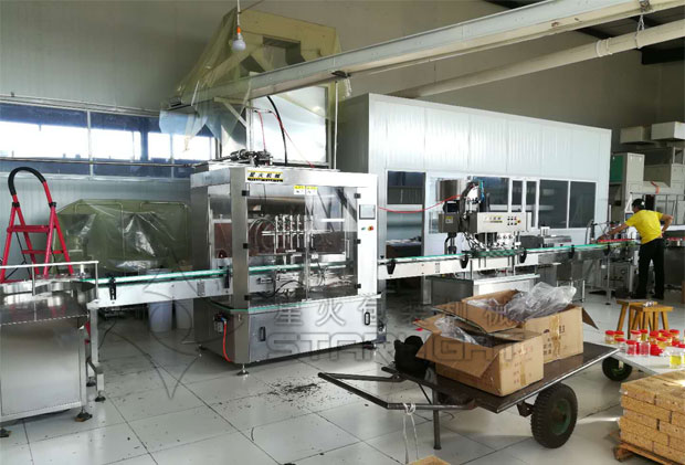 星火蜂蜜加工生產(chǎn)線設(shè)備展示