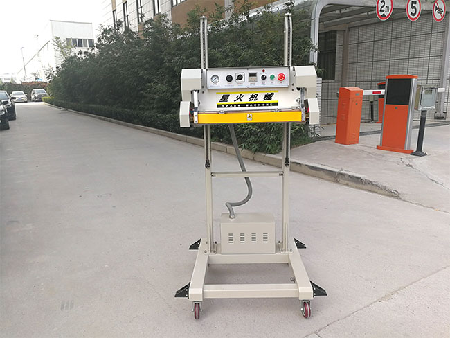星火塑料袋小型封口機設備展示